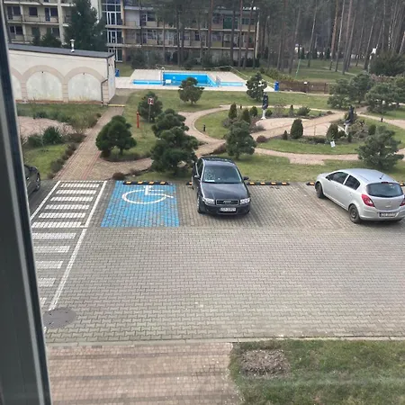 Nad Morzem Z Basenem Parkingiem Przy Lesie Sosnowy Blue Mare